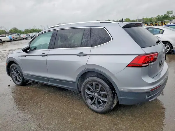 3VV3B7AX9RM098159 2024 VOLKSWAGEN TIGUAN - Image 2