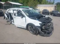 3VV3B7AXXJM005430 2018 VOLKSWAGEN TIGUAN