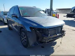 3VV3B7AXXJM019084 2018 VOLKSWAGEN TIGUAN