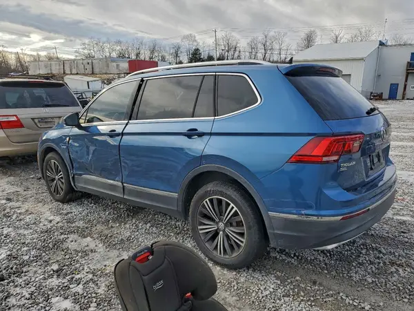 3VV3B7AXXJM019389 2018 VOLKSWAGEN TIGUAN - Image 2