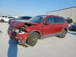 3VV3B7AXXJM023796 2018 VOLKSWAGEN TIGUAN
