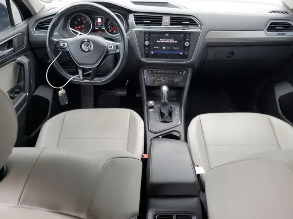 3VV3B7AXXJM033499 2018 VOLKSWAGEN TIGUAN - Image 8