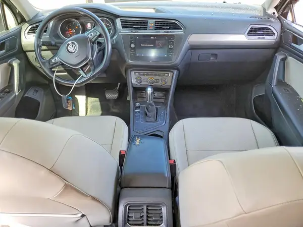 3VV3B7AXXJM045426 2018 VOLKSWAGEN TIGUAN - Image 8