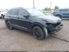 3VV3B7AXXJM090706 2018 VOLKSWAGEN TIGUAN