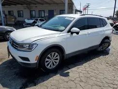 3VV3B7AXXJM098319 2018 VOLKSWAGEN TIGUAN