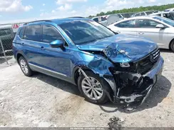 3VV3B7AXXJM133280 2018 VOLKSWAGEN TIGUAN