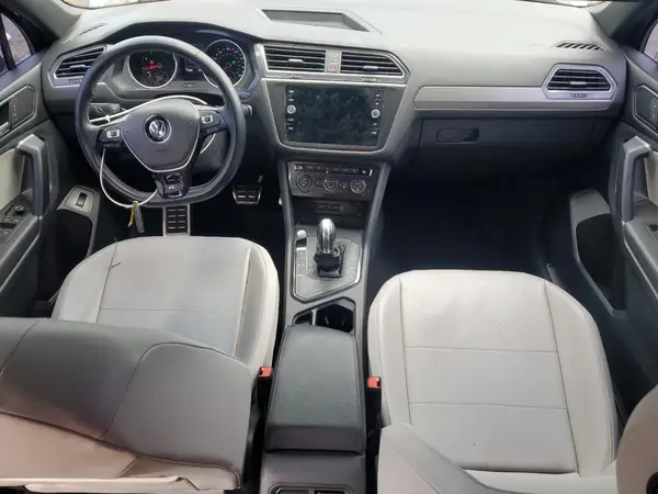 3VV3B7AXXJM137247 2018 VOLKSWAGEN TIGUAN - Image 8