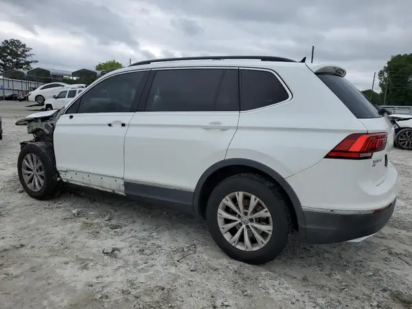 3VV3B7AXXJM153366 2018 VOLKSWAGEN TIGUAN - Image 2