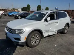 3VV3B7AXXJM164271 2018 VOLKSWAGEN TIGUAN