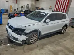 3VV3B7AXXJM178381 2018 VOLKSWAGEN TIGUAN
