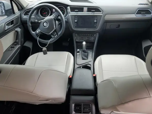 3VV3B7AXXJM209550 2018 VOLKSWAGEN TIGUAN - Image 8
