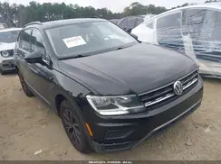 3VV3B7AXXJM219186 2018 VOLKSWAGEN TIGUAN