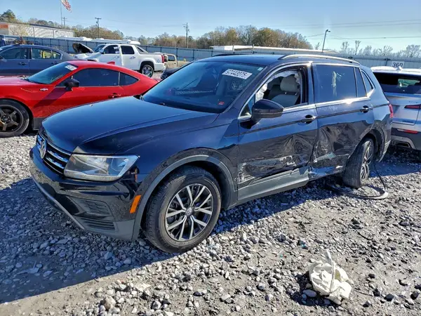 3VV3B7AXXKM005784 2019 VOLKSWAGEN TIGUAN - Image 1
