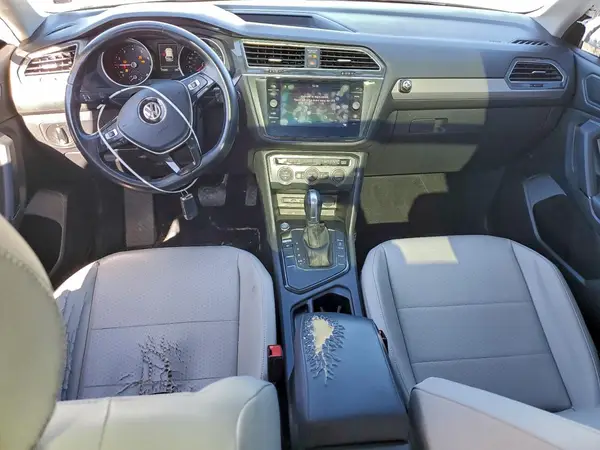 3VV3B7AXXKM005784 2019 VOLKSWAGEN TIGUAN - Image 8