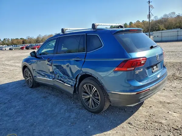 3VV3B7AXXKM014050 2019 VOLKSWAGEN TIGUAN - Image 2