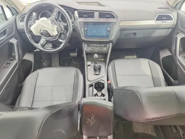 3VV3B7AXXKM035951 2019 VOLKSWAGEN TIGUAN - Image 8