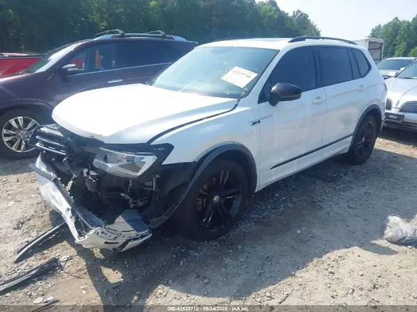 3VV3B7AXXKM078363 2019 VOLKSWAGEN TIGUAN - Image 2