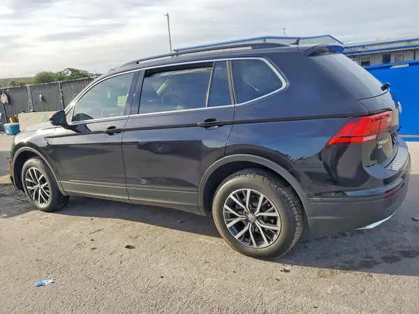 3VV3B7AXXKM115993 2019 VOLKSWAGEN TIGUAN - Image 2