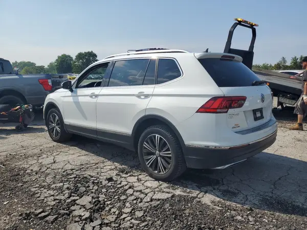 3VV3B7AXXKM119204 2019 VOLKSWAGEN TIGUAN - Image 2