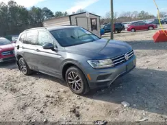 3VV3B7AXXKM155376 2019 VOLKSWAGEN TIGUAN