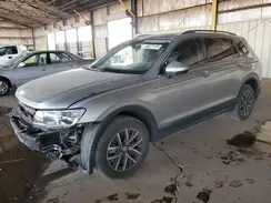 3VV3B7AXXKM162862 2019 VOLKSWAGEN TIGUAN