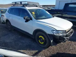 3VV3B7AXXKM194985 2019 VOLKSWAGEN TIGUAN