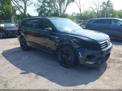 3VV3B7AXXKM197949 2019 VOLKSWAGEN TIGUAN