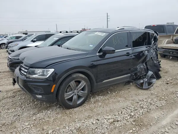 3VV3B7AXXLM008184 2020 VOLKSWAGEN TIGUAN - Image 1