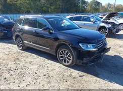 3VV3B7AXXLM033117 2020 VOLKSWAGEN TIGUAN