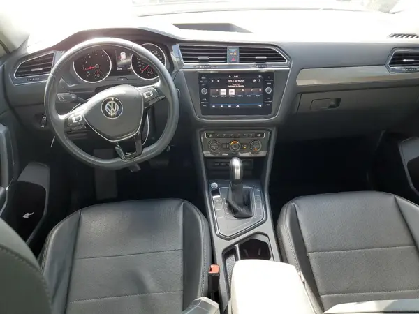 3VV3B7AXXLM083807 2020 VOLKSWAGEN TIGUAN - Image 8