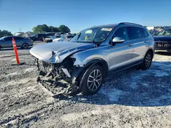 3VV3B7AXXLM106700 2020 VOLKSWAGEN TIGUAN