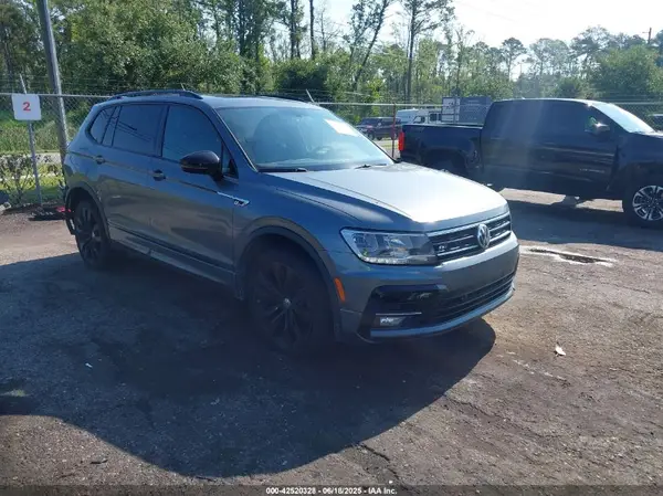 3VV3B7AXXLM149367 2020 VOLKSWAGEN TIGUAN - Image 1