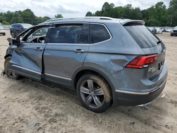3VV3B7AXXLM176701 2020 VOLKSWAGEN TIGUAN - Image 2