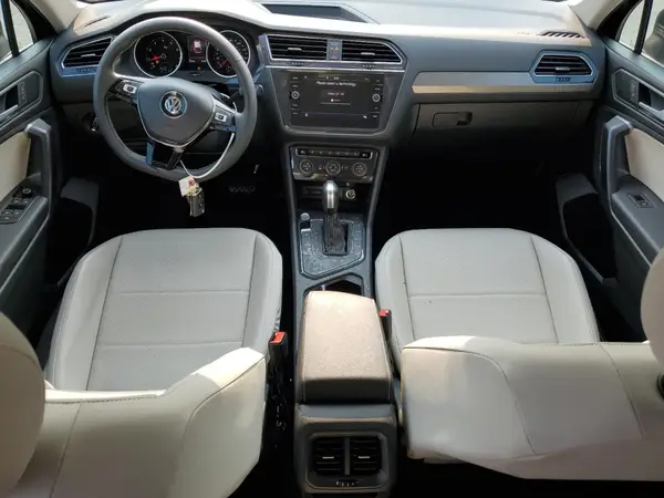 3VV3B7AXXMM070041 2021 VOLKSWAGEN TIGUAN - Image 8