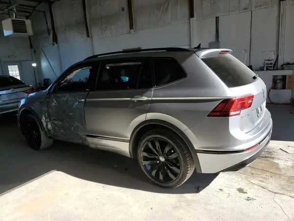 3VV3B7AXXMM090919 2021 VOLKSWAGEN TIGUAN - Image 2