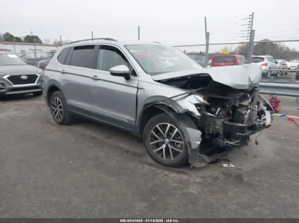 3VV3B7AXXMM103779 2021 VOLKSWAGEN TIGUAN - Image 1