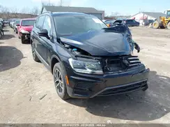 3VV3B7AXXMM113924 2021 VOLKSWAGEN TIGUAN