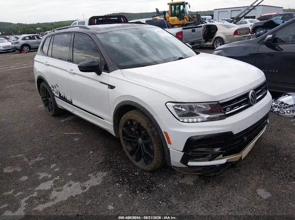 3VV3B7AXXMM114300 2021 VOLKSWAGEN TIGUAN - Image 1