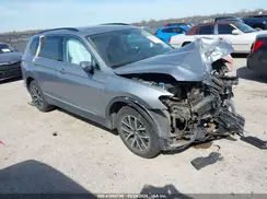 3VV3B7AXXMM116774 2021 VOLKSWAGEN TIGUAN