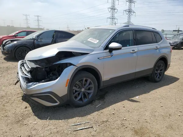 3VV3B7AXXNM061633 2022 VOLKSWAGEN TIGUAN - Image 1
