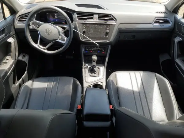 3VV3B7AXXNM061633 2022 VOLKSWAGEN TIGUAN - Image 8