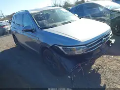 3VV3B7AXXNM063267 2022 VOLKSWAGEN TIGUAN