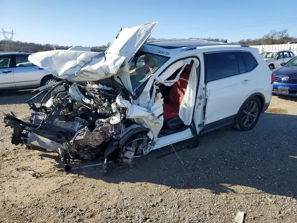 3VV3B7AXXNM075645 2022 VOLKSWAGEN TIGUAN - Image 1