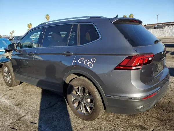 3VV3B7AXXNM106652 2022 VOLKSWAGEN TIGUAN - Image 2