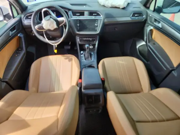 3VV3B7AXXNM161893 2022 VOLKSWAGEN TIGUAN - Image 8