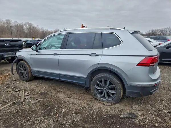 3VV3B7AXXNM173901 2022 VOLKSWAGEN TIGUAN - Image 2
