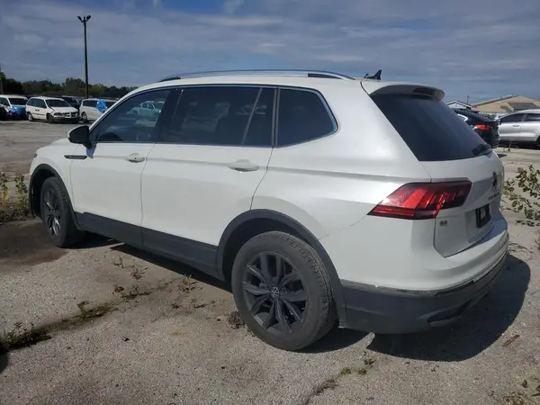 3VV3B7AXXPM041322 2023 VOLKSWAGEN TIGUAN - Image 2