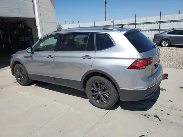 3VV3B7AXXRM048869 2024 VOLKSWAGEN TIGUAN - Image 2