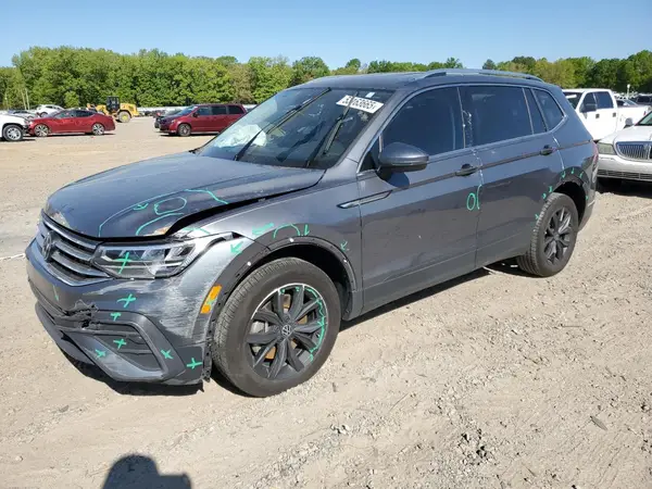 3VV3B7AXXRM069012 2024 VOLKSWAGEN TIGUAN - Image 1