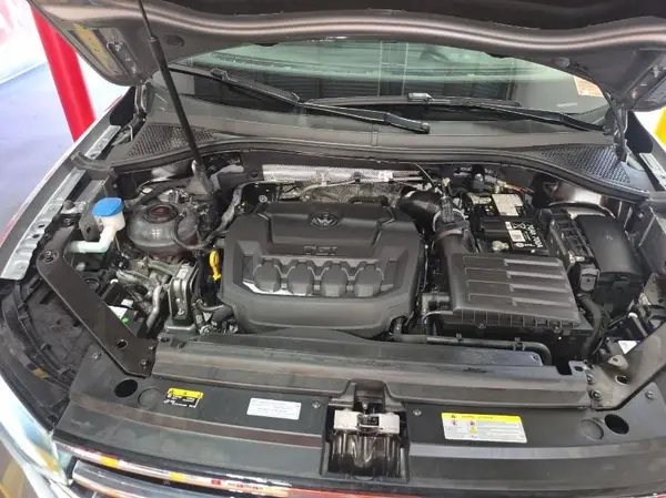 3VV3B7AXXRM104258 2024 VOLKSWAGEN TIGUAN - Image 1
